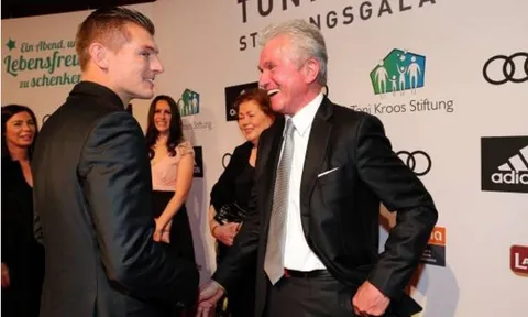 Toni Kroos 'run rẩy' khi đứng ra gây quỹ từ thiện