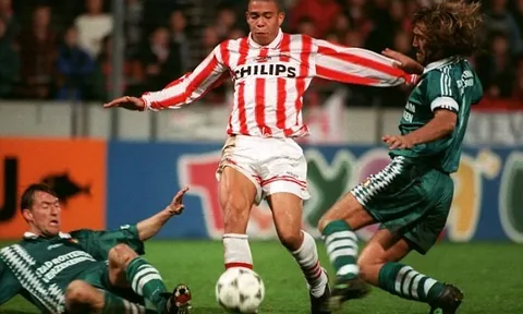 Ở tuổi 19, Mbappe chưa là gì so với Rô béo