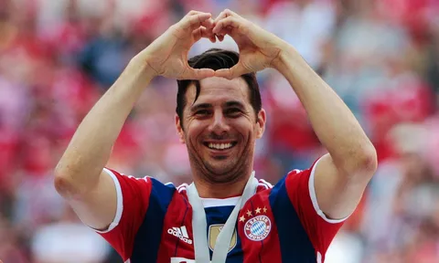 Top 10 ngôi sao Nam Mỹ thành công nhất tại Bayern trong thế kỷ 21: 'Người không tuổi' Peru