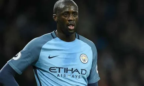 Toure mỉa mai: Hy vọng United sẽ tấn công nhiều hơn trong mùa tới