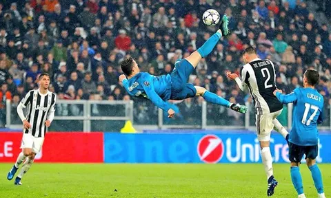 Ronaldo và pha 'ngả bàn đèn': Có nên quá ầm ĩ?