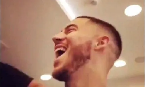 Tranh thủ đi cắt tóc, Eden Hazard tiết lộ về việc chuyển đến Man Utd