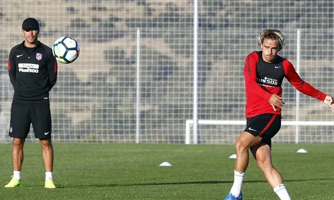 Trình làng tóc mới, Griezmann tập hăng say trên đất Mỹ