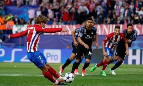 Trọng tài phạm sai lầm trong quả penalty của Griezmann