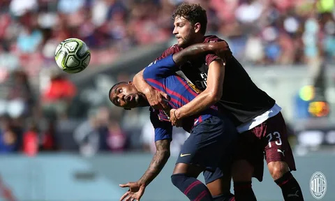 TRỰC TIẾP AC Milan 1-0 Barcelona: Bàn thua phút chót(Kết thúc)