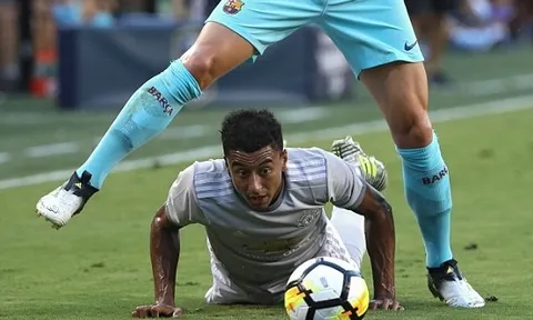 TRỰC TIẾP Barca 1-0 Man Utd: Quỷ đỏ bất lực (Kết thúc)