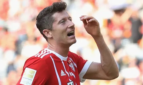 TRỰC TIẾP Bayern Munich 0-4 AC Milan: Thảm họa Bayern (KT)