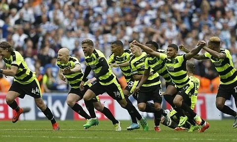 TRỰC TIẾP Huddersfiel (pen) 4-3 Reading: Huddersfield chính thức lên hạng! (KT)