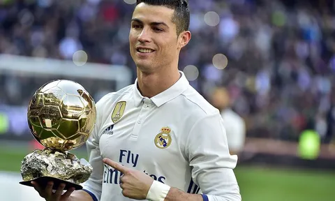Ronaldo và những ngôi sao từ chối 'tiền tấn' của Trung Quốc
