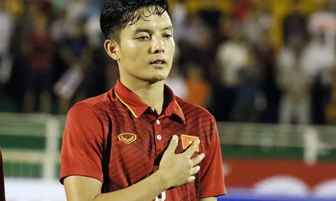 Trung vệ U22 Việt Nam bị bầu Đức đuổi đã trưởng thành