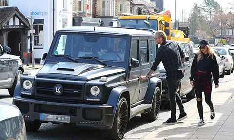Trước đại chiến với Man City, Karius được bạn gái "tiếp sức"