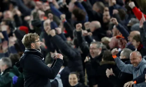 Liverpool bắt nạt Man City: Pep quá nhỏ bé trước Klopp