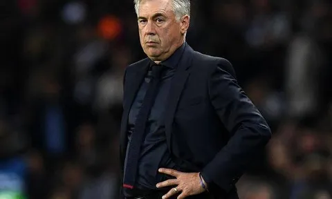 Từ chối Azzurri, Ancelotti đang chờ Premier League