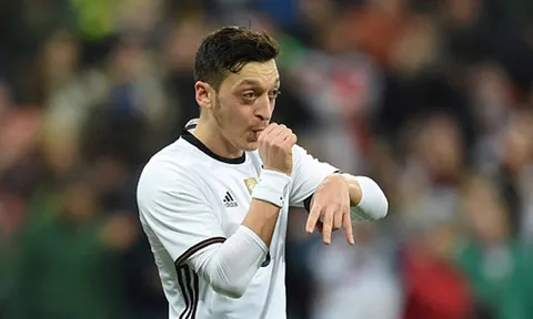 Tuyển Đức nhận tin vui về Ozil