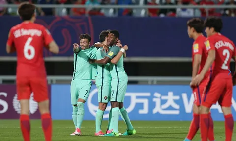 Hủy diệt chủ nhà, U20 Bồ Đào Nha xứng danh hậu duệ CR7