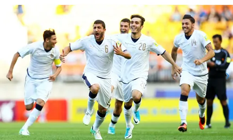 U20 Italia vỡ òa sau loạt cân não trước người Uruguay