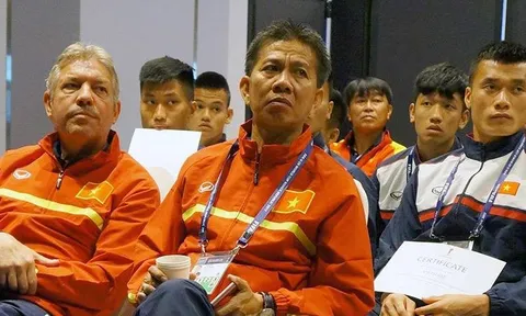 U20 Việt Nam được FIFA dạy cách... né thẻ