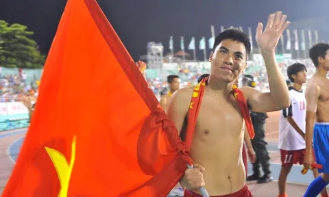 Tuyển thủ lỡ SEA Games nhờ đồng đội "đá hộ"