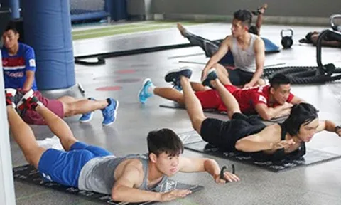 U22 Việt Nam tăng cường các bài tập bổ trợ sức mạnh