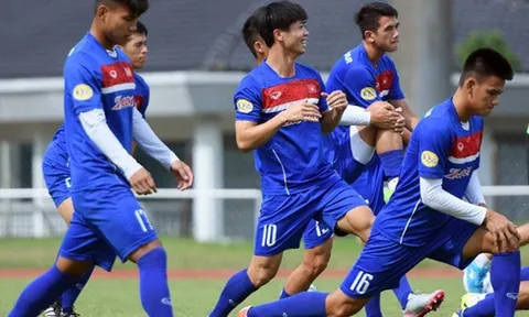 U22 Việt Nam bị cấm sử dụng điện thoại trước trận đấu tại SEA Games