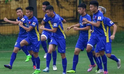 Thủ môn Tiến Dũng, Văn Toàn sẽ đá chính trận gặp U23 Oman?