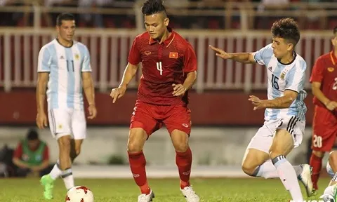 Hậu vệ U20 Việt Nam lỡ hẹn với ĐTQG