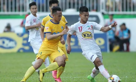 Tổng quan vòng 15 V-League: Nóng cả trên đỉnh lẫn dưới đáy
