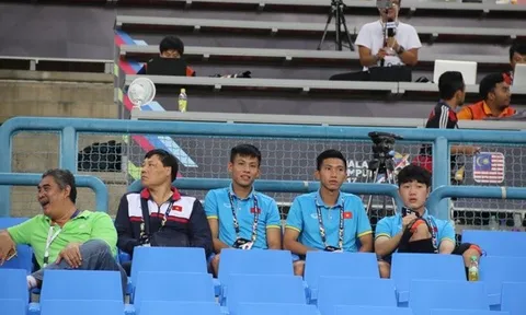 Văn Hậu, Xuân Trường "bó gối" nhìn U22 Việt Nam hạ U22 Philippines