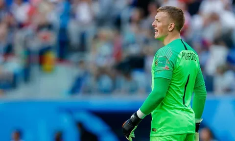 Vì sao Chelsea nên "phá két" vì Jordan Pickford?