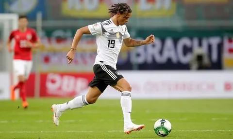 Vì sao HLV tuyển Đức loại Leroy Sane?