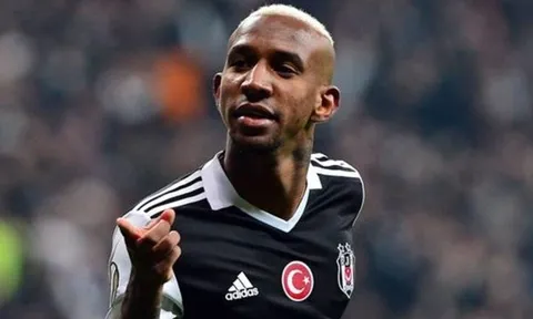 Vì sao Man Utd nên cảm thấy may mắn khi lỡ hợp đồng với sao Brazil?