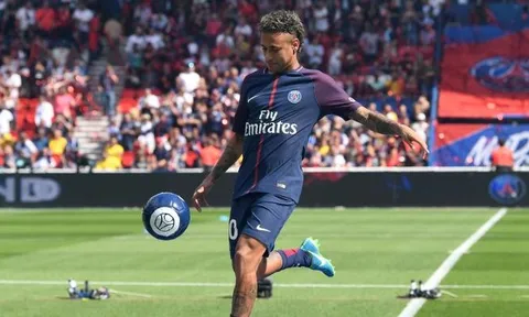 Vì sao Neymar vẫn "ngồi chơi xơi nước" tại PSG?