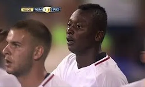 Video bàn thắng của Umar Sadiq (Roma vs PSG)