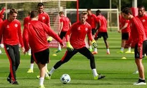 Video buổi tập của Man Utd trước thềm trận đấu với Celta de Vigo