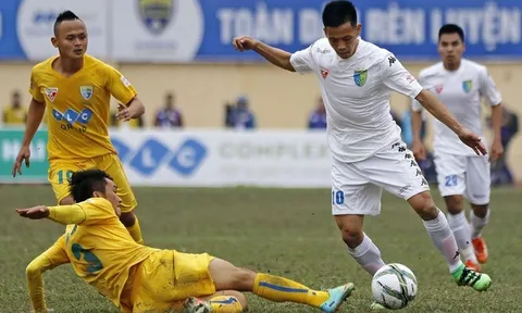 V-League - cơn gió hay ca nước lạnh?