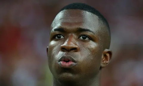Vinicius Jr nói gì sau khi trở thành tài năng trẻ đắt giá nhất lịch sử?