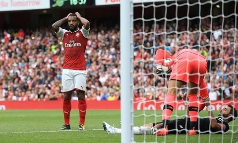 Với Arsenal, Lacazette là mảnh ghép cuối cùng