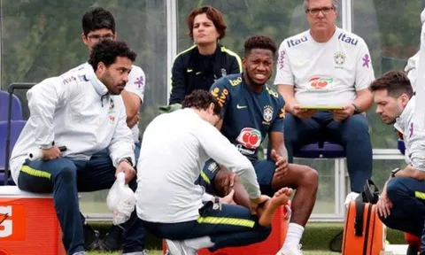 Vụ Fred chấn thương: Bác sĩ Brazil "lật mặt" Tite