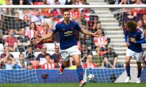 Vụ gia hạn với Ibrahimovic, lãnh đạo M.U quyết chơi lớn
