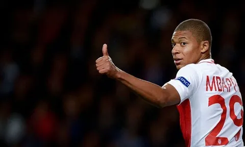 Vụ Mbappe: Thành Manchester 'chạy đua vũ trang'