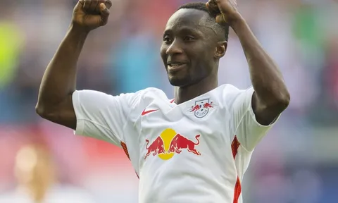 Vụ Naby Keita: Liverpool mất thêm 'đống tiền'