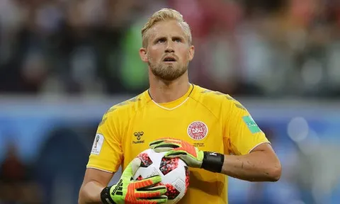 Vụ Schmeichel, nhà cái đặt cửa Liverpool cao nhất