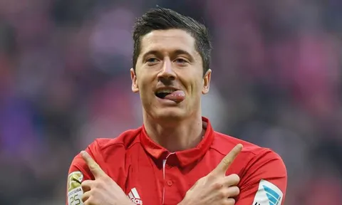 Vua phá lưới Bundesliga: Cuộc đua song mã Lewandowski - Aubameyang