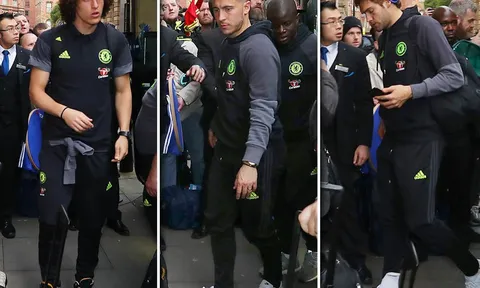 Vừa tới Manchester, Chelsea đã gặp rắc rối với an ninh