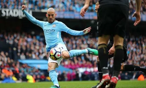 Vùi dập Swansea, Man City giúp cuộc chiến trụ hạng thêm hấp dẫn