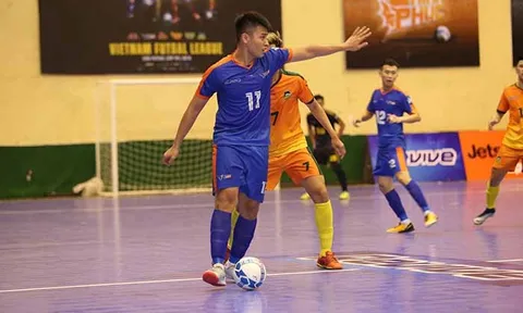 Hochiminh City Wings gặp Hanoi Buffaloes ở chung kết