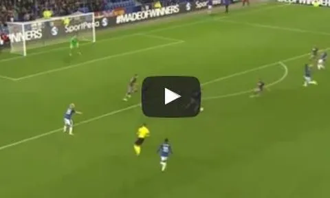 Wayne Rooney kiến tạo tinh tế cho Idrissa Gueye ghi bàn vs Hajduk