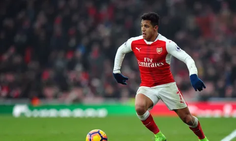 Wenger nhắn tin nài nỉ Sanchez ở lại Arsenal
