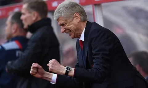 "Wenger sẽ gia hạn nếu Arsenal vào top 4 NHA và vô địch cup FA"