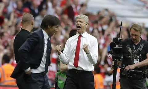 Wenger vỡ òa trong ngày Arsenal vô địch FA